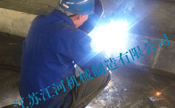 您是否面临过双金属复合管现场施工的焊接难题呢? 您是否面临过双金属复合管现场施工的焊接难题呢?