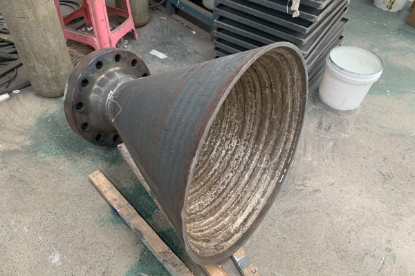 堆焊复合耐磨钢板厂家 堆焊复合耐磨钢板厂家