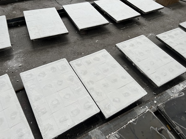 输送机耐磨陶瓷衬板 输送机耐磨陶瓷衬板