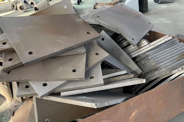 带角度防磨钢板06cr23ni13 带角度防磨钢板06cr23ni13