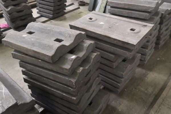 球磨机用格子型金属衬板