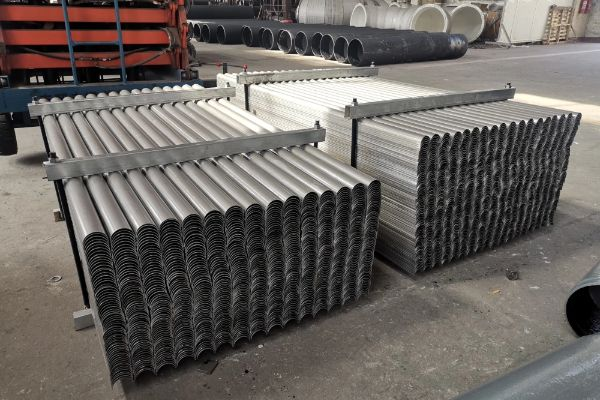 锅炉防磨护瓦材质选择