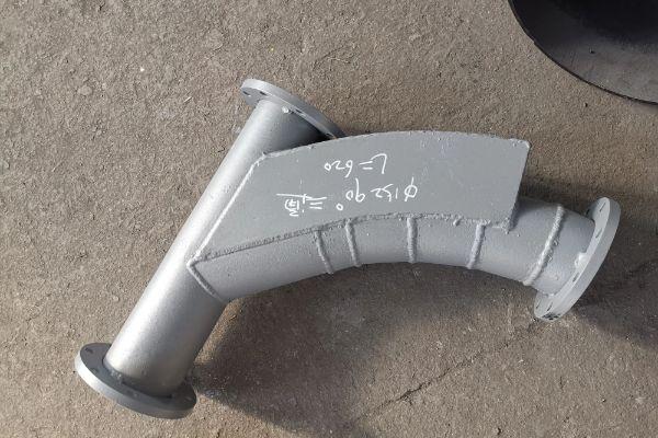 90°双金属复合耐磨带背包弯头φ180